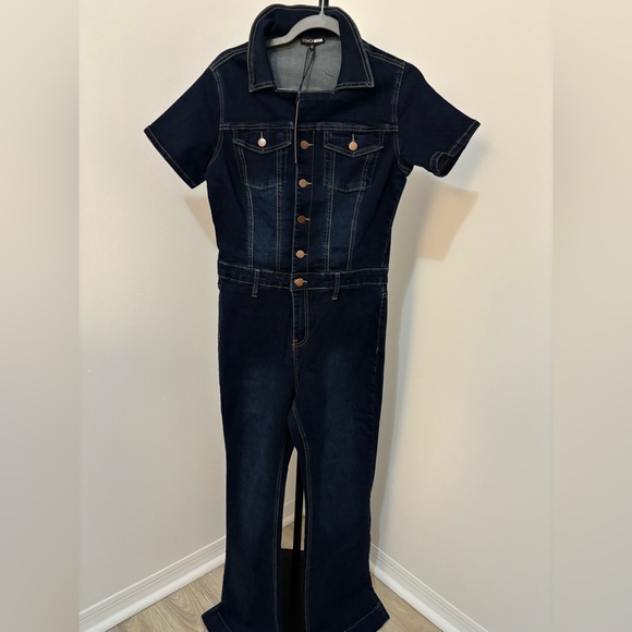 Fashion Nova Dark Blue Flare Jeans - Picture 3 of 7